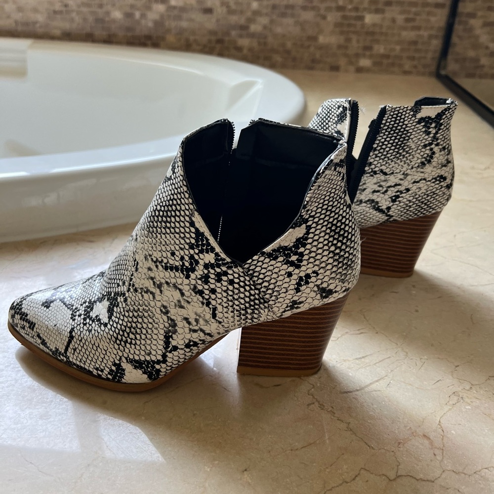 DONATED: Snake skin ankle booties
